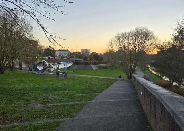 Le Balcon D'anatole 3etoiles 아파트 르망